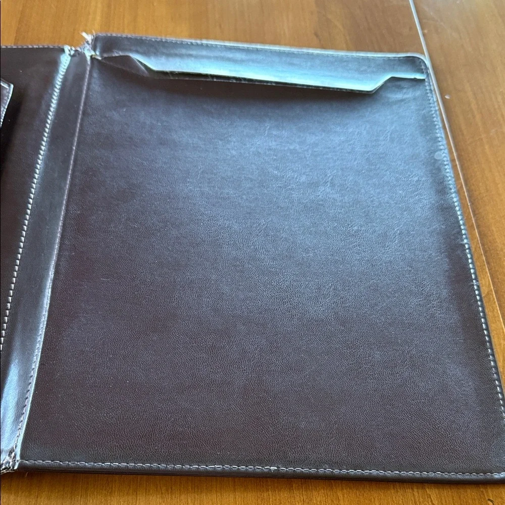 N/A elegant brown